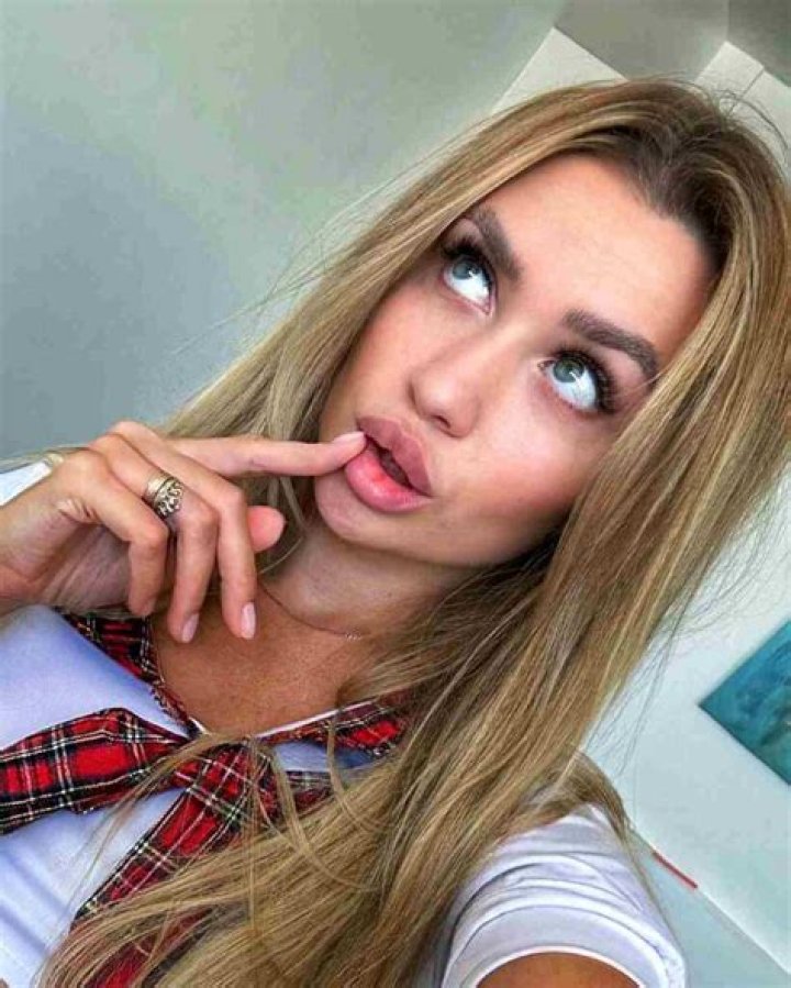 
Nurse Lauren Bransgrove Height, Weight, Net Worth, Age, Birthday, Wikipedia, Who, Nationality, Biography 